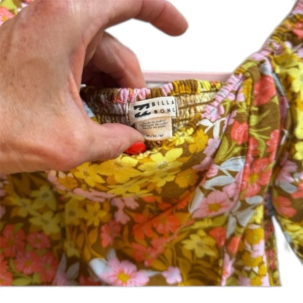 Billabong 70’a inspired Floral Print Dress with Puff Sleeves - Picture 2 of 5